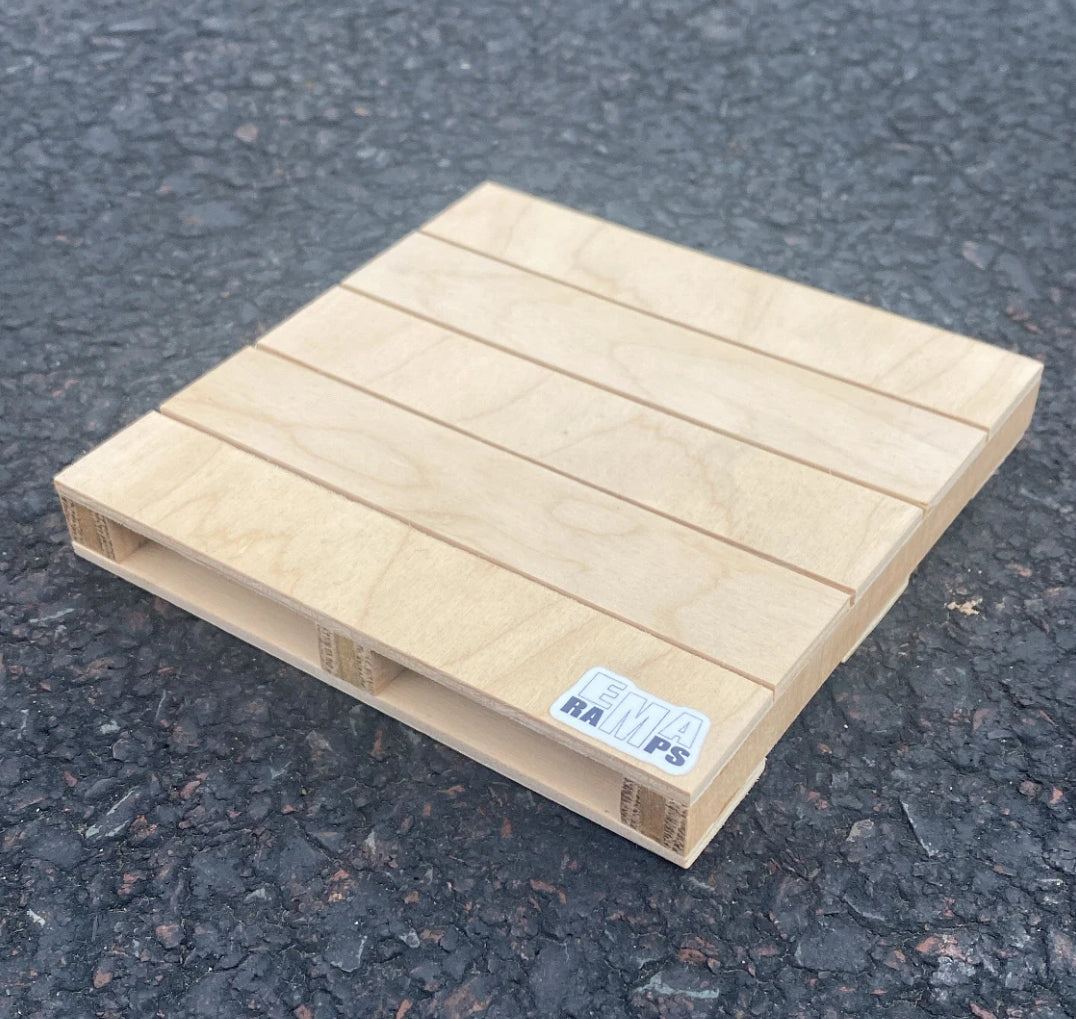 EMA Ramps Fingerboard Wooded Pallet