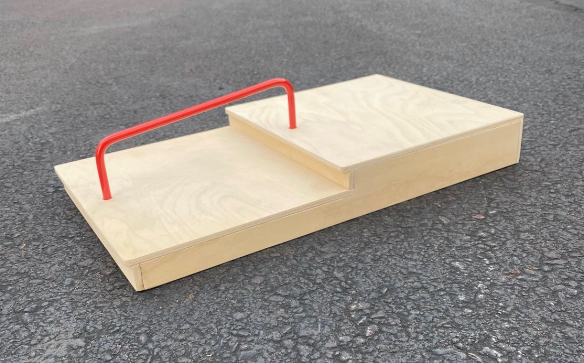 EMA Ramps Fingerboard Two Step with Rail