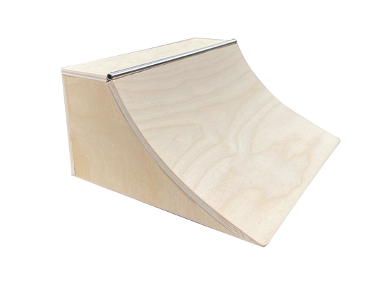 EMA Ramps Fingerboard Mini Quarter Pipe